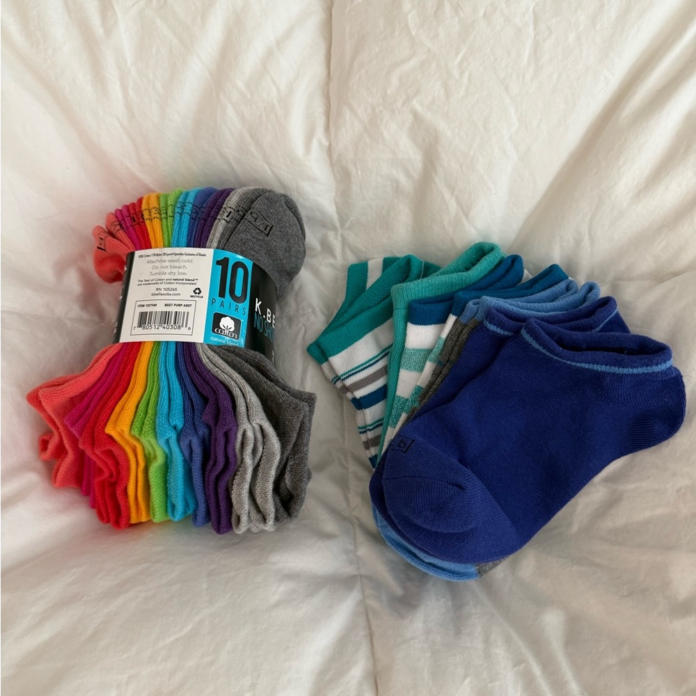 Kirkland Signature Women’s Multicolor Ankle Socks - 15 Pack